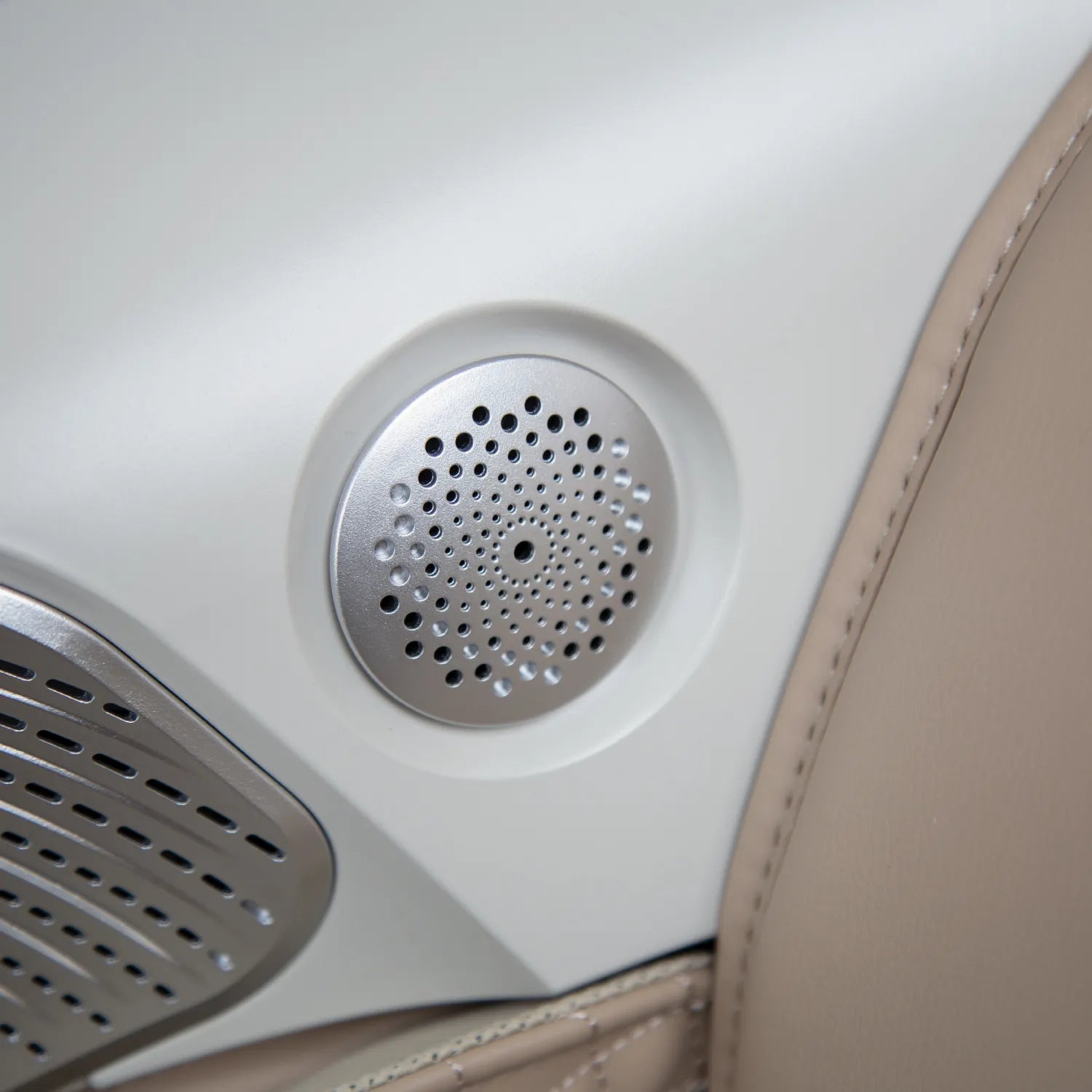 Osaki Escape Duo Massage Chair