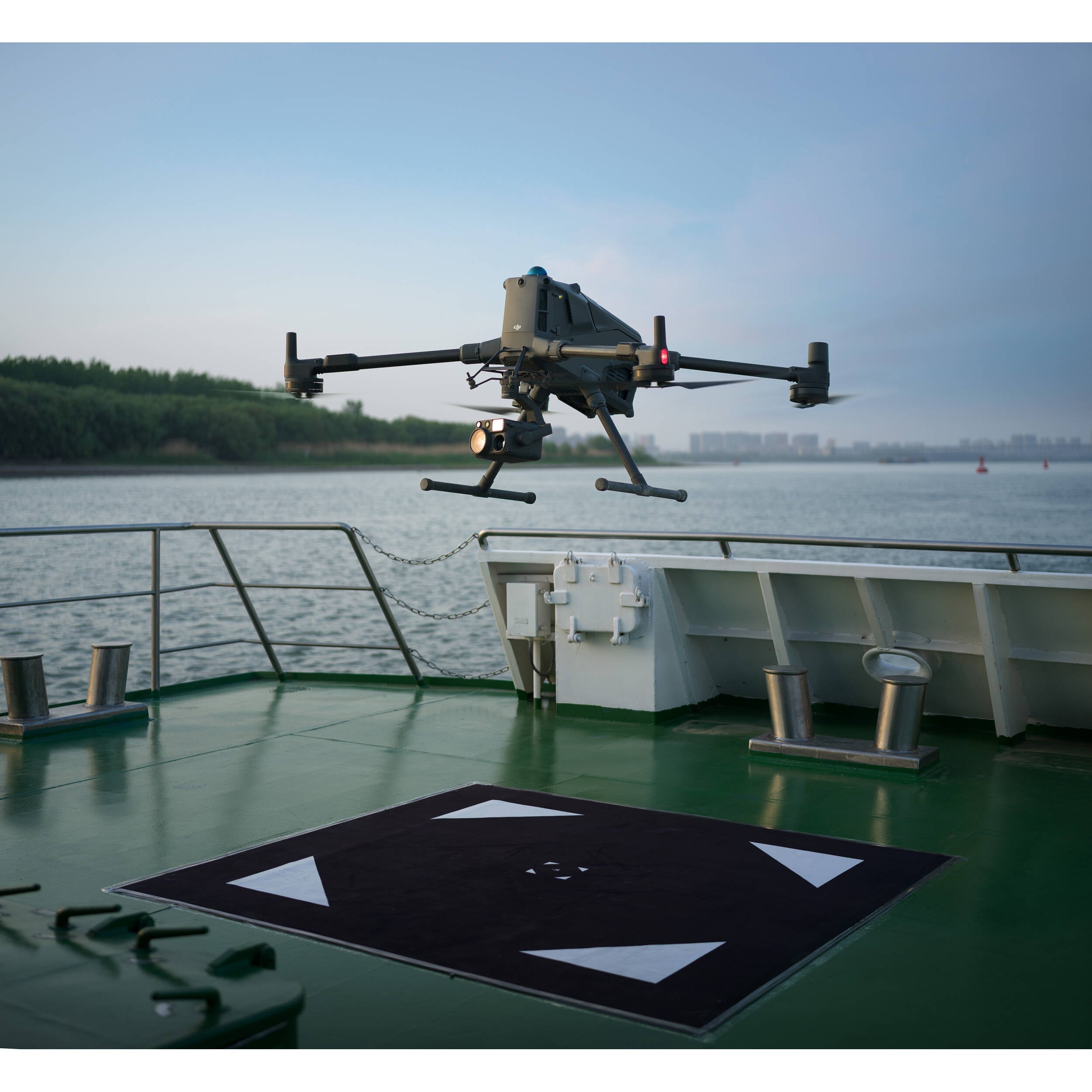 DJI Matrice 400 SP Plus Industrial Drone Combo: Advanced Flight, High-Performance Aerial Platform