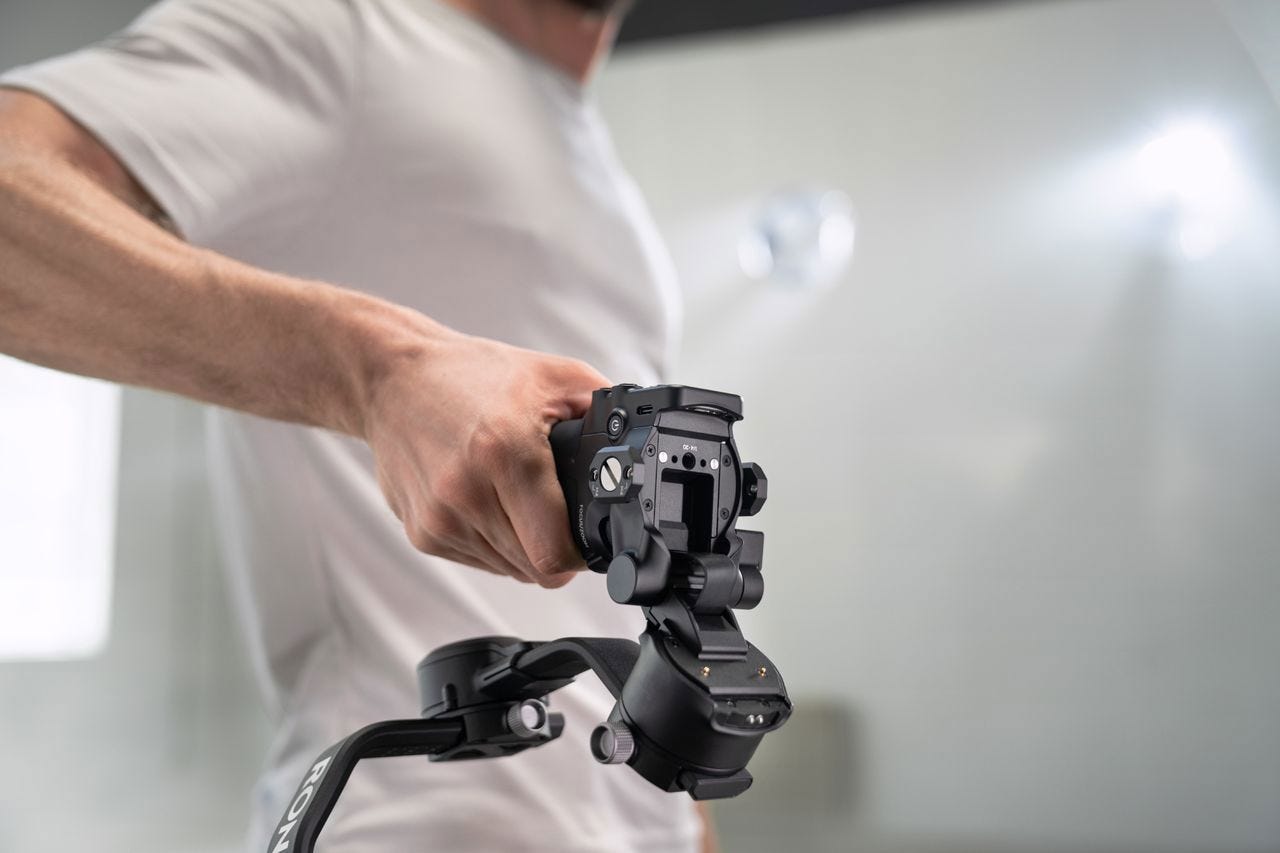 DJI RSC 2 Pro Combo Handheld Gimbal Stabilizer for DSLR & Mirrorless