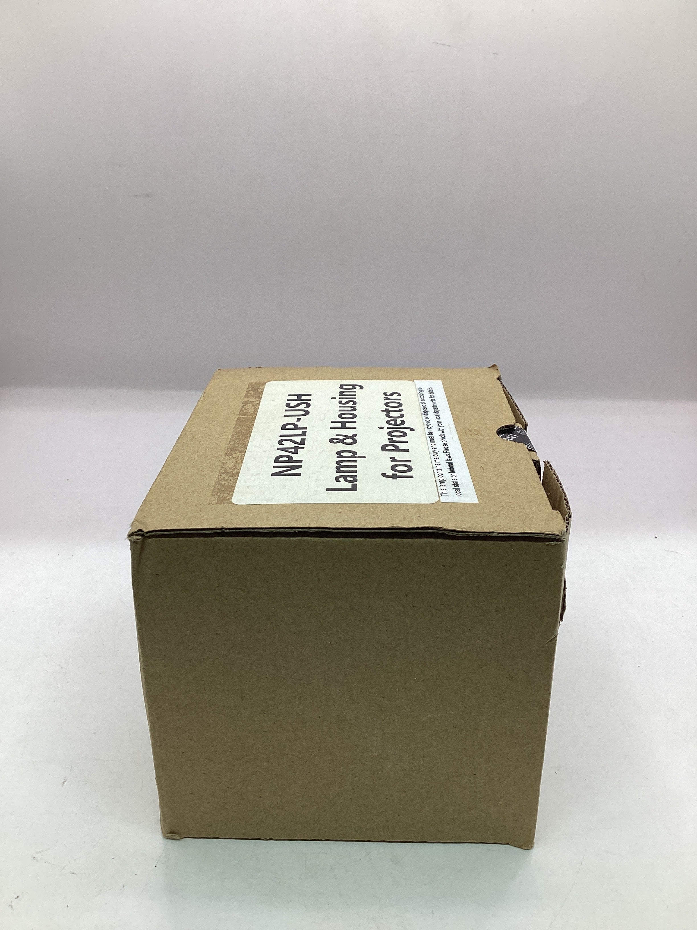 🎬 NP42LP-USH Projector Lamp – Crystal-Clear Images Every Time