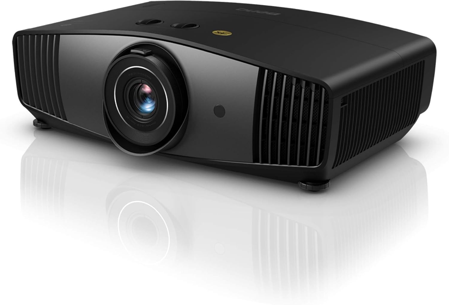 BenQ W5700 DLP Projector/ 4K UHD/ 1800ANSI/ 100,000:1 / HDR/ HDMI x2/ 100% DCI-P3/ 3D BluRay Ready