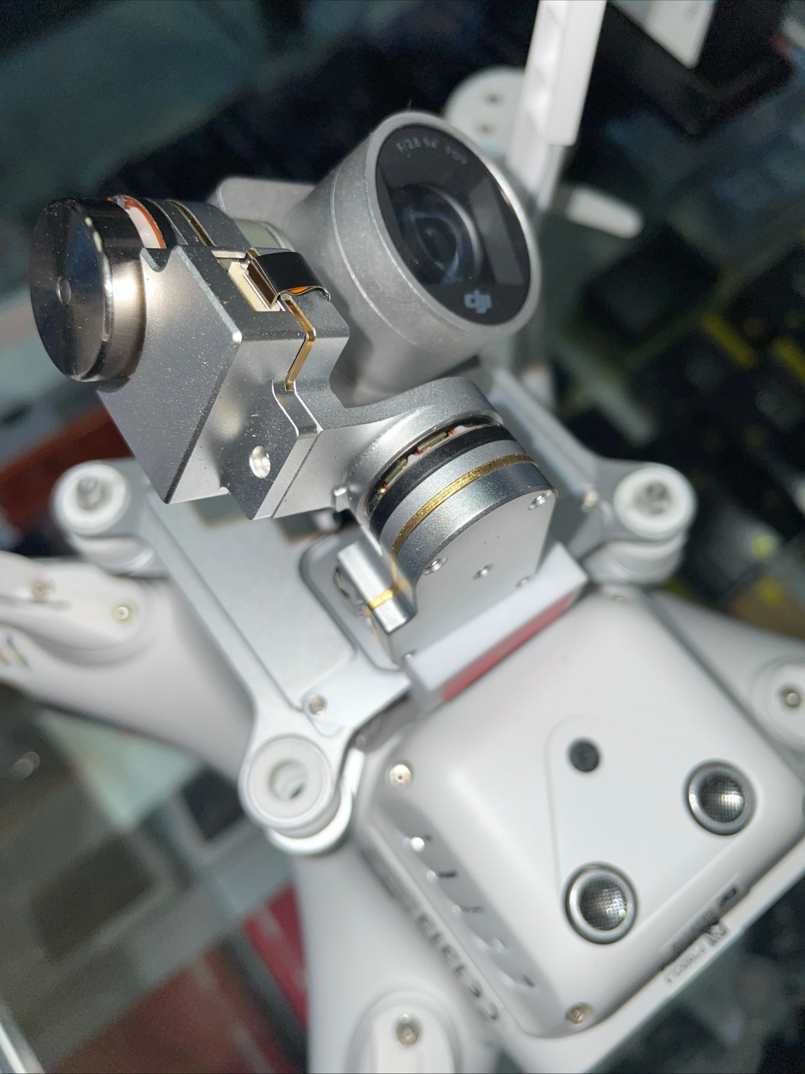 DJI Phantom 3 Professional 4K Drone Bundle- White  +Special Form Fit Case